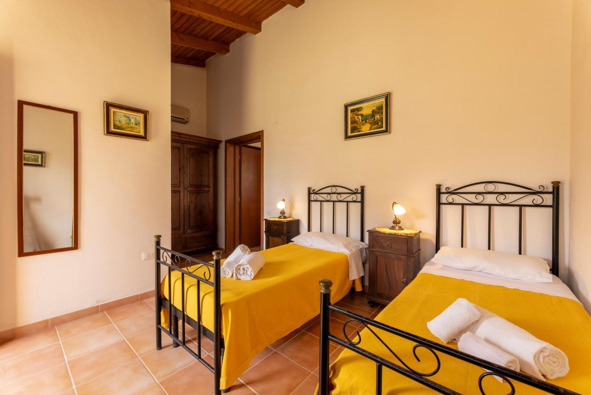 Tenuta Santicuti Acaya Exterior photo